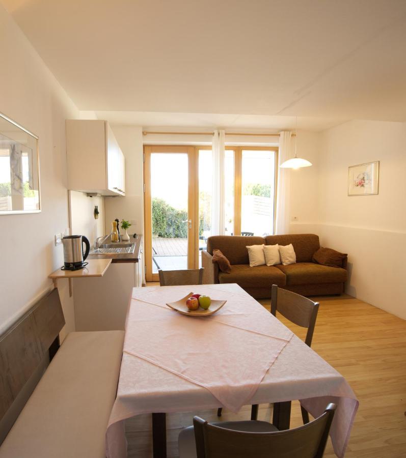 Panorama Residence Schlossblick - Apartments Erdgeschoss Rodengo Kültér fotó