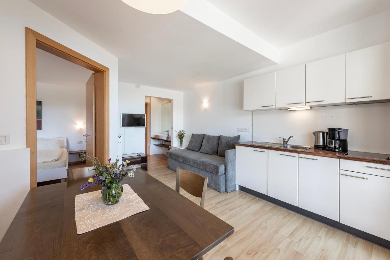 Panorama Residence Schlossblick - Apartments Erdgeschoss Rodengo Kültér fotó